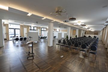 Berlin  Corporate event space Enjoy on Ground image 3