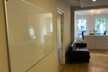 Amsterdam Mobiel Werken Day offices CREATIVE SPACE INCL PRIVATE GARDEN CENTRE AMSTERDAM image 10