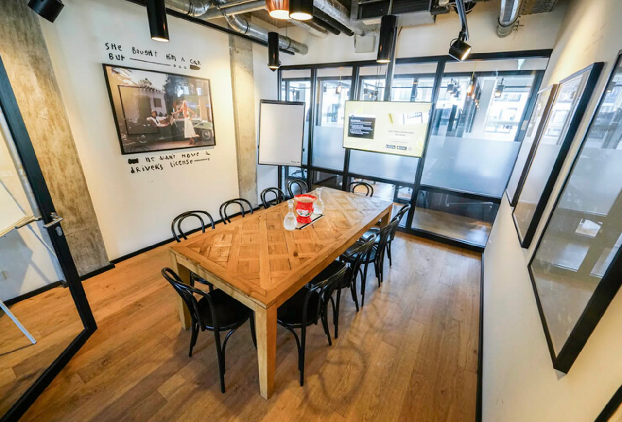Berlin  Coworking space Meeting Room M3 image 2