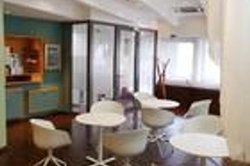 Rest of the World  Boardroom Tagesbüro image 1