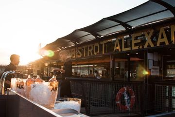 Parijs corporate event spaces Boot Le quai Alexandre III image 1