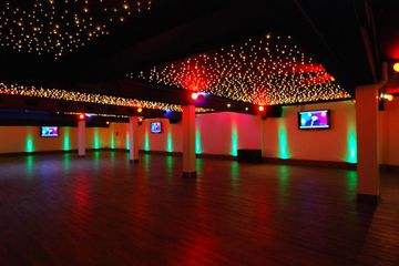 Paris corporate event spaces Party room Le Seven Spirits image 3