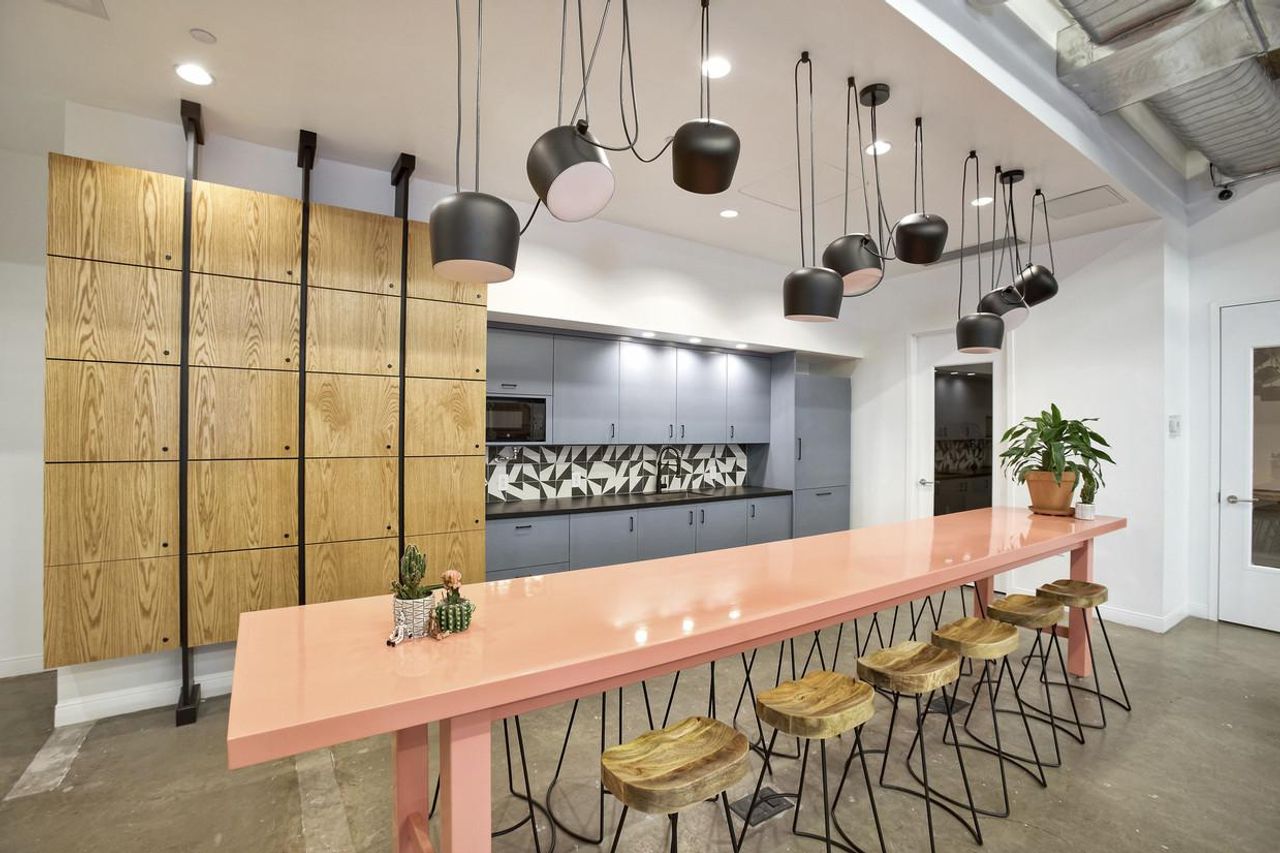 NYC workshop spaces Coworking space Large office space image 18