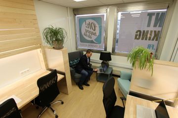 Rest der Welt seminar rooms Coworking Space Coworking Space image 2