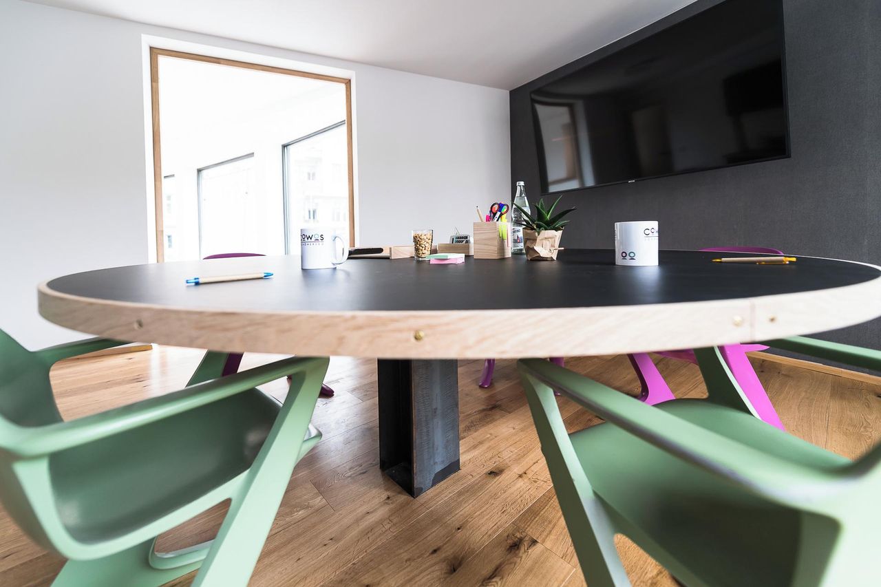 Berlin workshop spaces Meeting room Fishbowl image 2