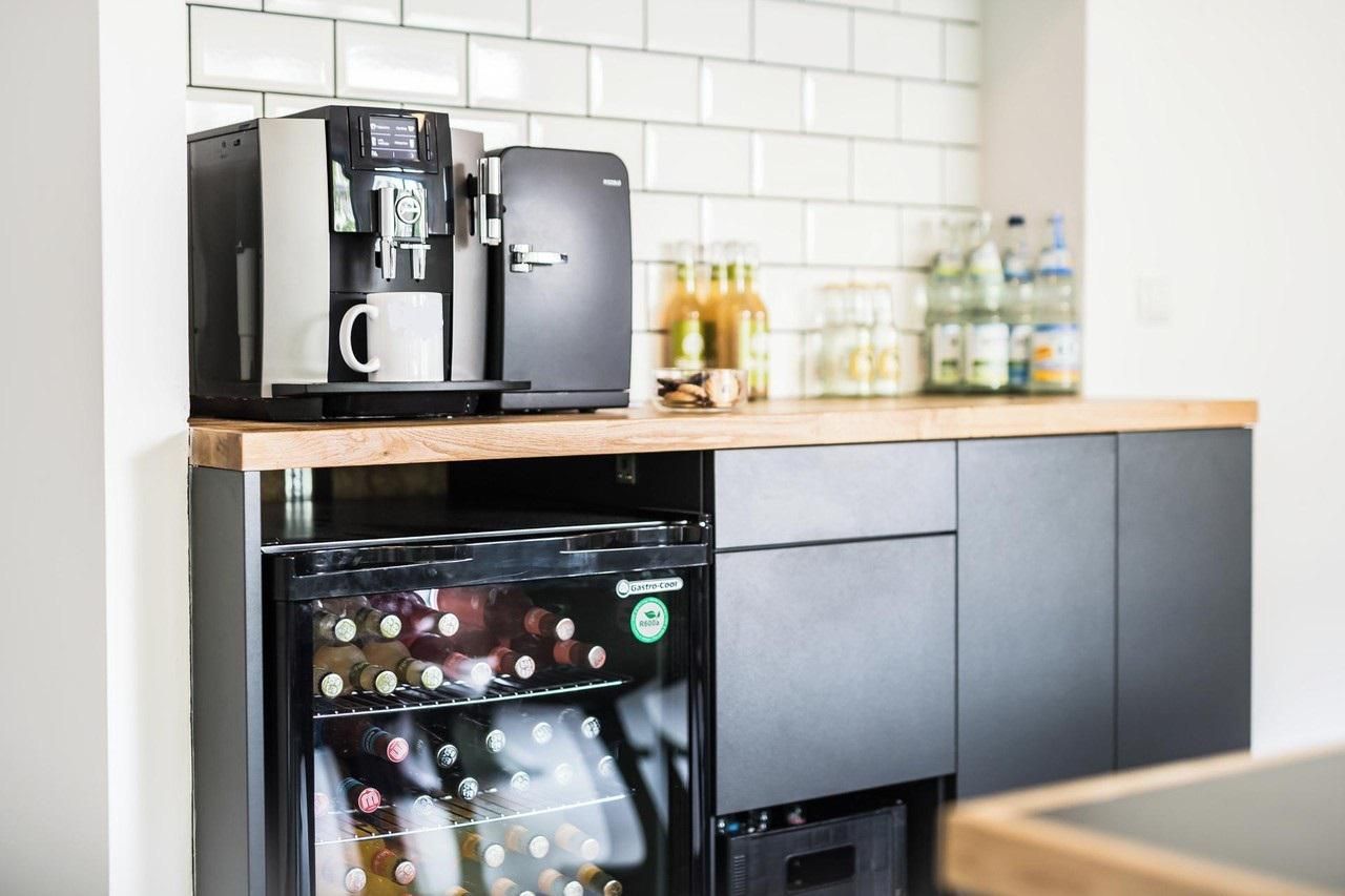 Berlin workshop spaces Coworking space CoWorking 25 people image 5