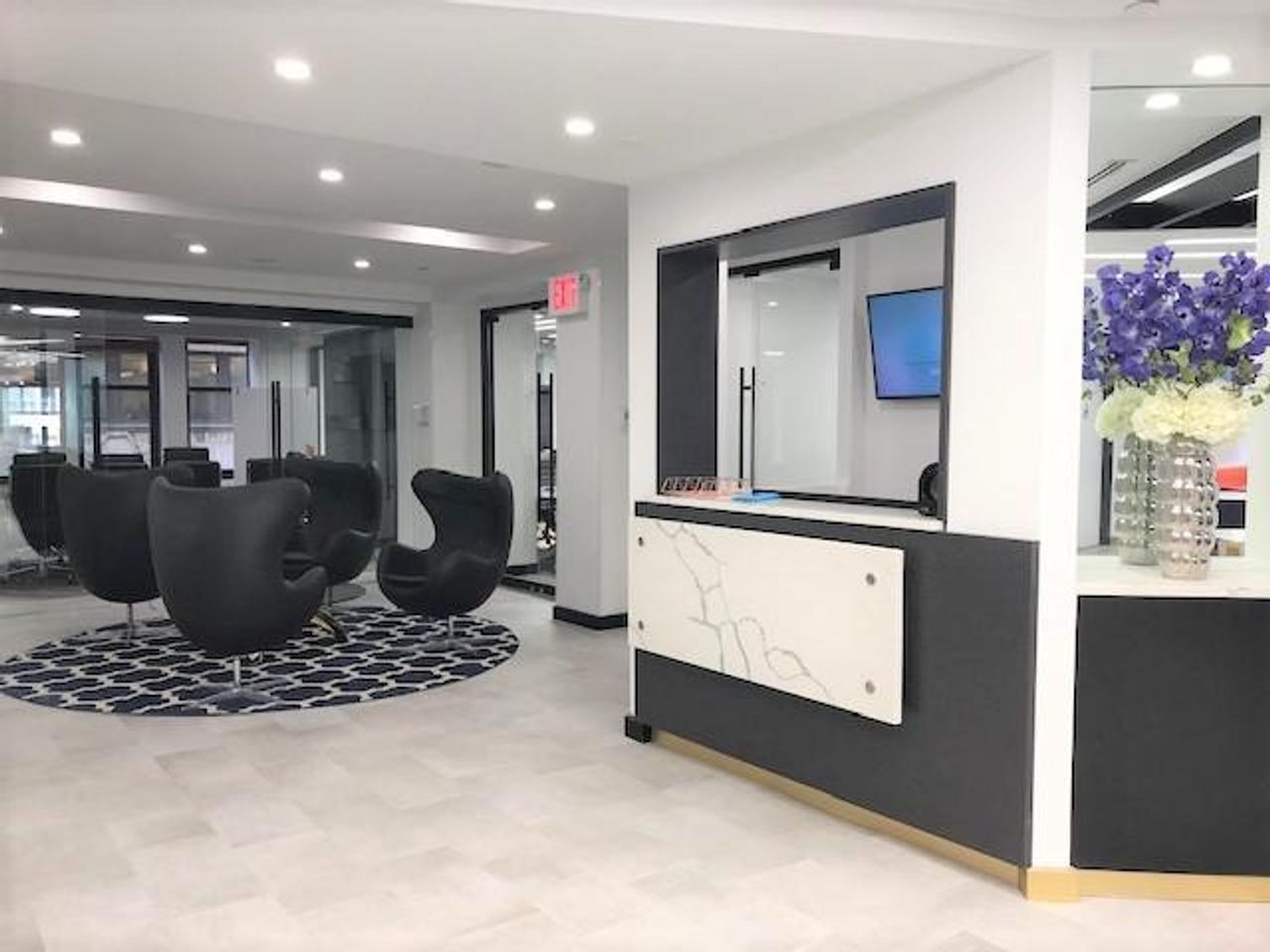 NYC workshop spaces Meeting room Meeting Room B image 3