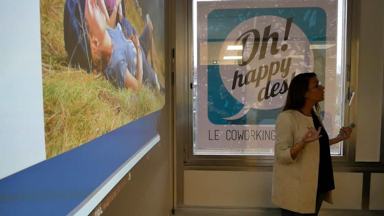 Rest of the World training rooms Meeting room Salle de réunion image 2