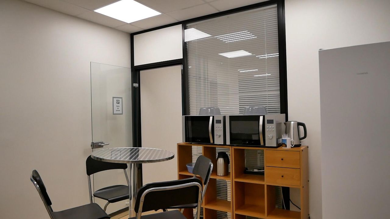 Rest van de wereld training rooms Vergaderruimte Salle de réunion image 4