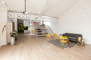 Barcelona conference rooms Meeting room meeting space image 2