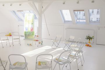 Hamburg workshop spaces Meetingraum Yoga + Kunstraum für Ihre Veranstaltung image 6