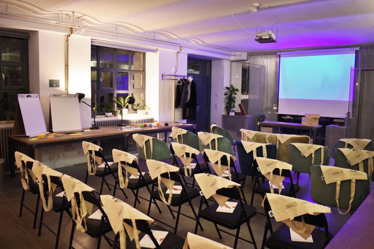 Munich workshop spaces Coworking space Event location image 1