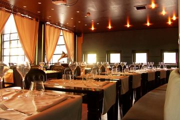 Paris corporate event spaces Restaurant Le Salon image 11