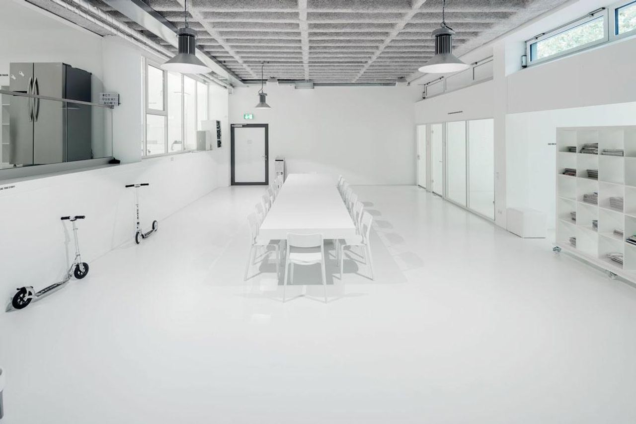 Stuttgart training rooms Vergaderruimte BLACK image 4