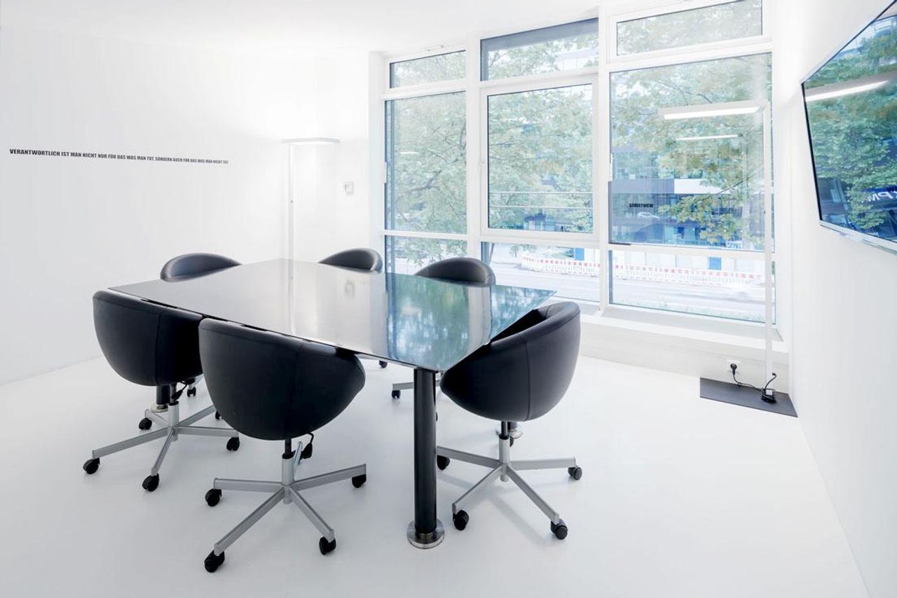 Stuttgart training rooms Vergaderruimte BLACK image 8