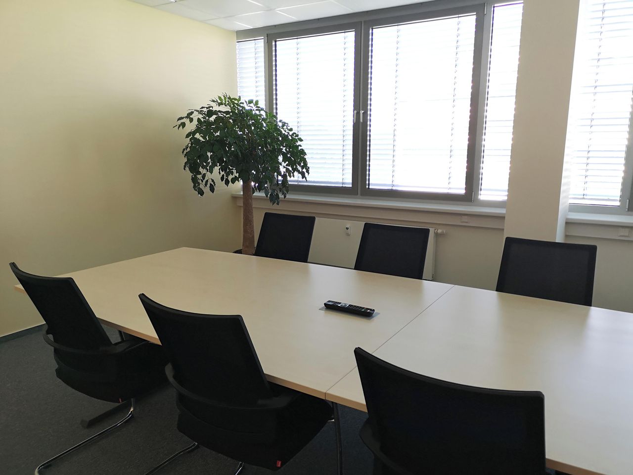 Rest der Welt workshop spaces Tagungsraum Besprechungsraum image 3