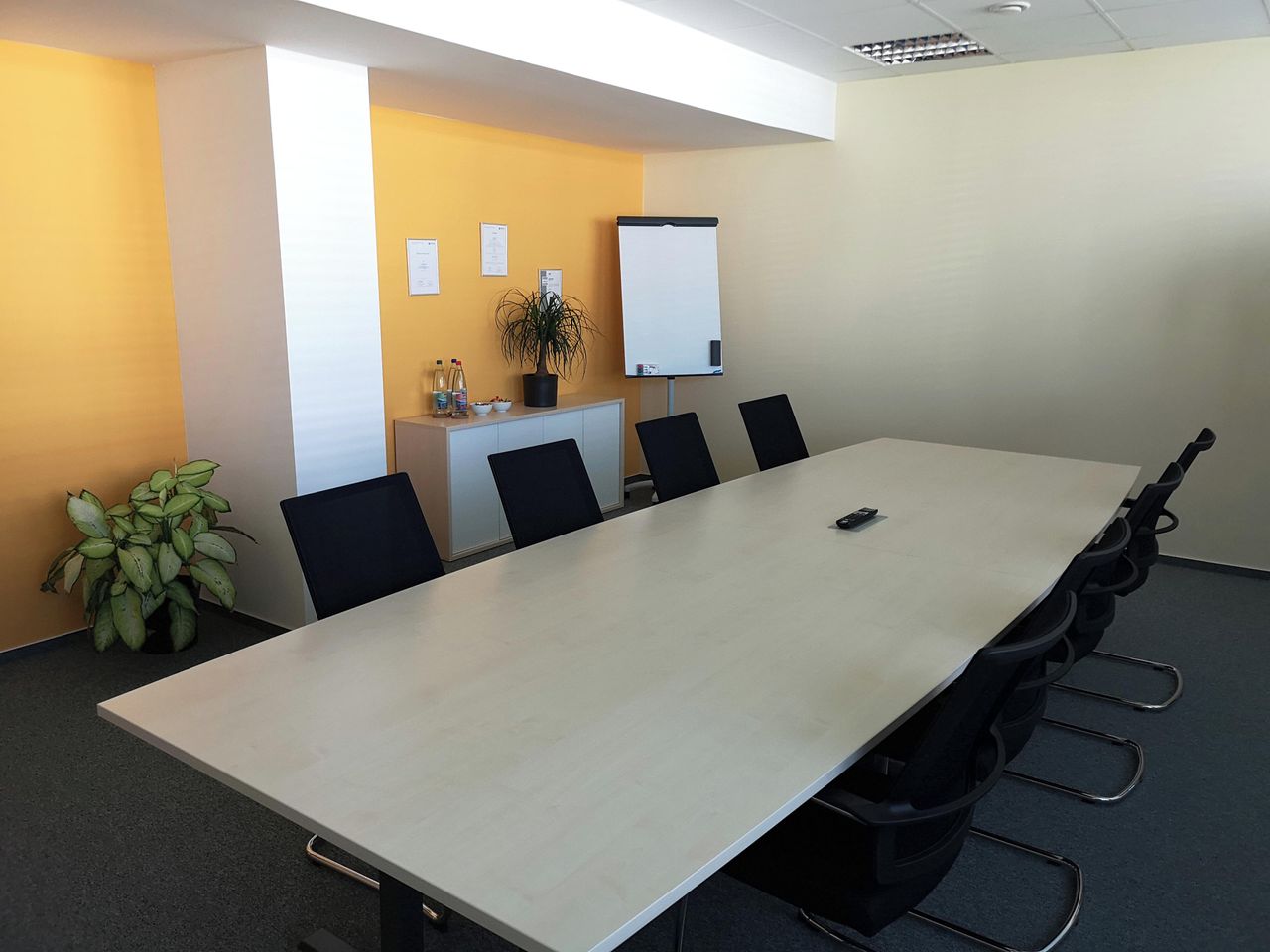 Rest der Welt workshop spaces Tagungsraum Besprechungsraum image 4