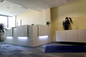 Rest of the World workshop spaces Boardroom Besprechungsraum image 5