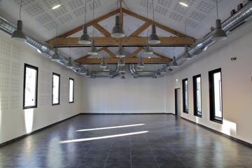 Paris corporate event spaces Loft Loft à charpente image 0