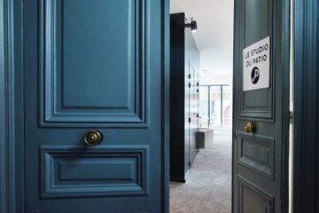 Paris corporate event spaces Meeting room Le Studio image 3