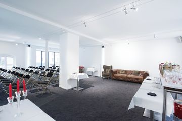 Paris corporate event spaces Meeting room Le Studio image 4