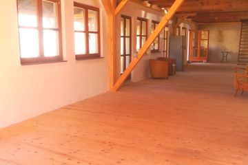 Rest der Welt corporate event spaces Grünfläche Remise image 6
