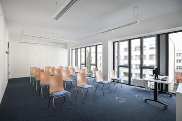 Stuttgart Meeting room Seminarraum Jakarta image 3
