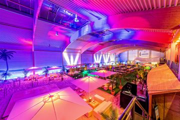 Berlin corporate event spaces Partyraum Beach Berlin - Indoor BeachCenter image 11