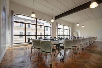 Lyon training rooms Vergaderruimte Obama and Avila image 1