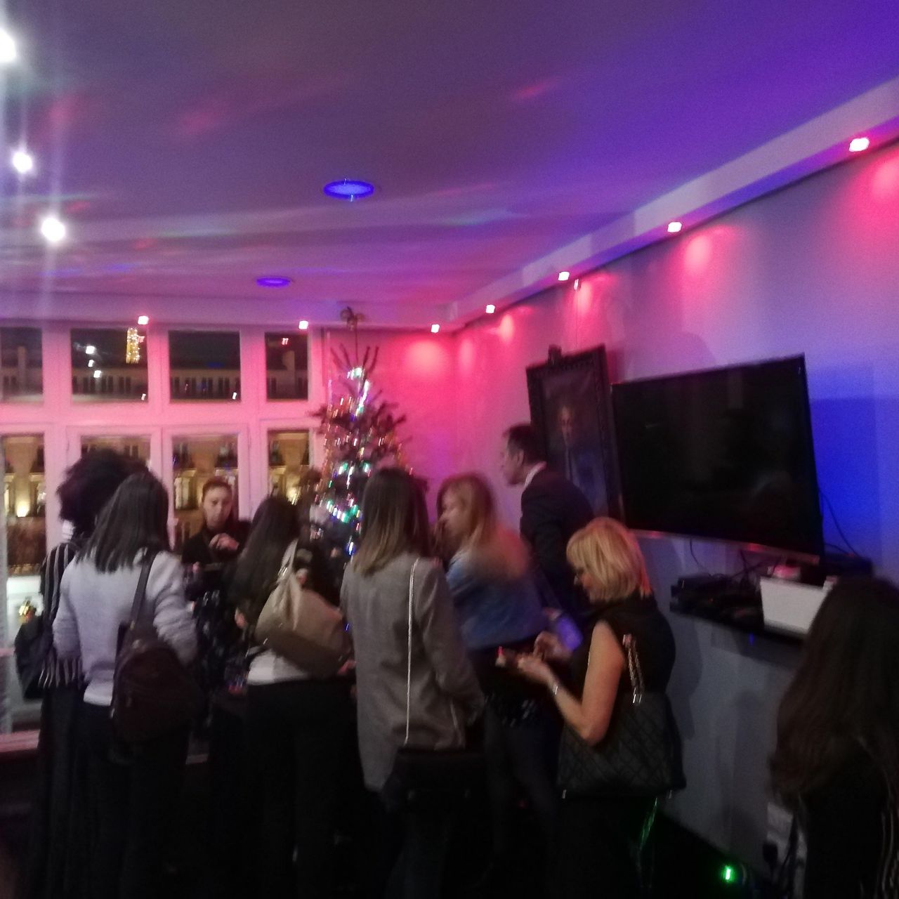 Paris training rooms Unusual venue Showroom for evening events image 7