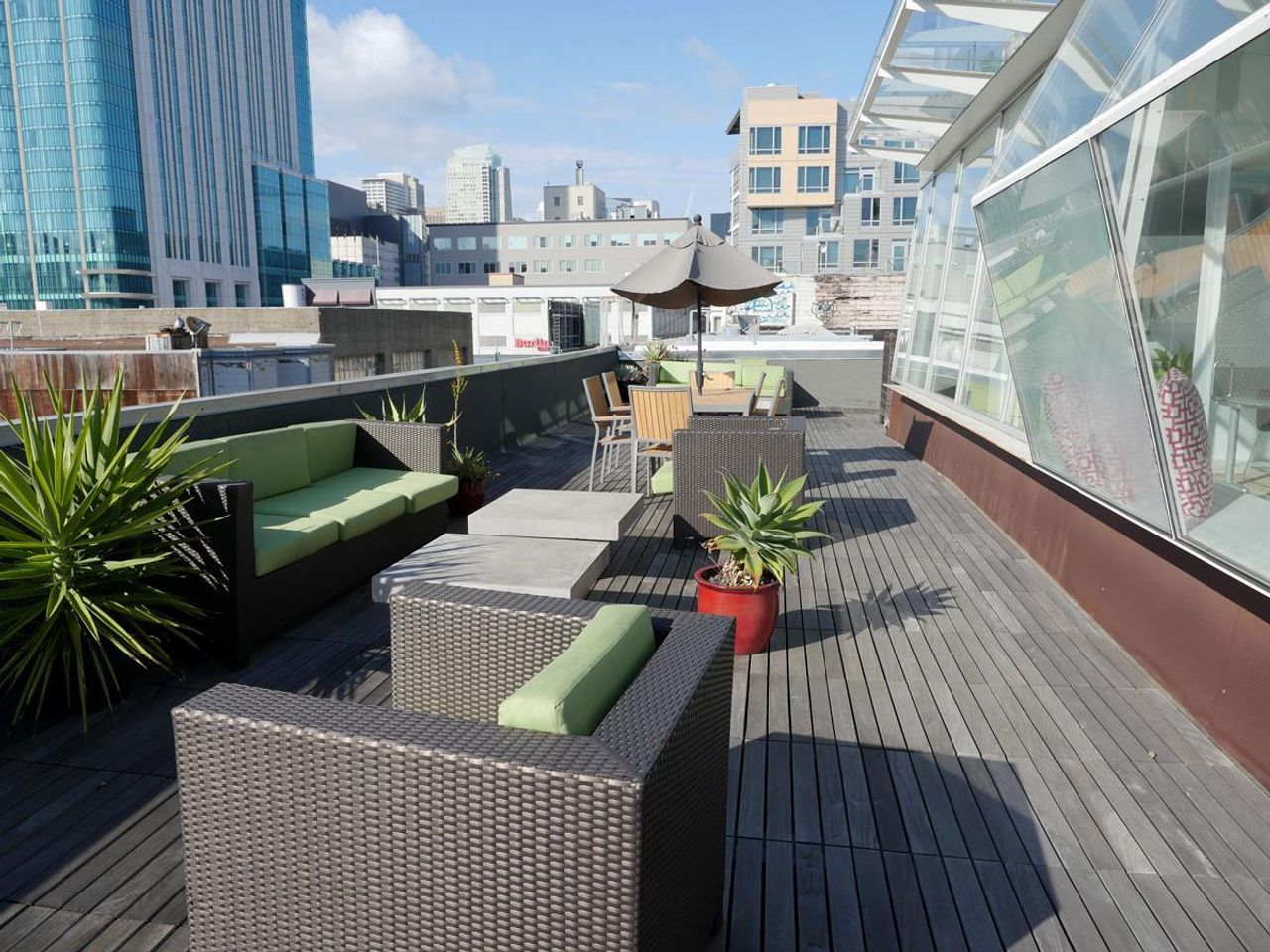 San Francisco  Office space The Anomalous image 3