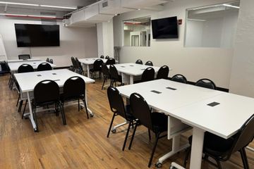 New York Offsite Meeting Meeting room Seminar Room C image 3