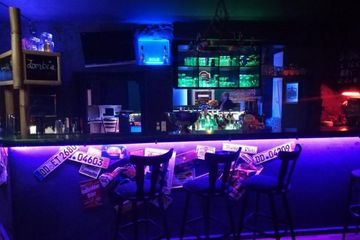 Dresden corporate event spaces Bar Barlocation mit Karaoke image 0