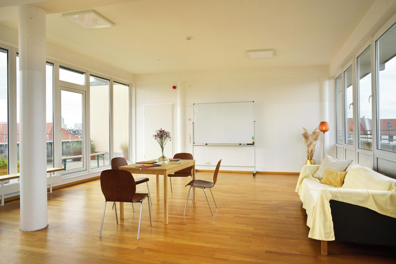 Berlin Schulungsräume Meetingraum Studio, Meetingraum, Workshopraum Lichtraum Berlin, 50 qm image 4