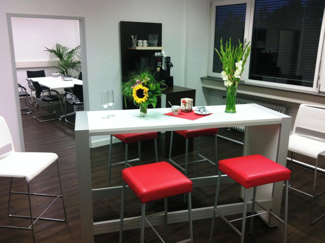 Frankfurt am Main training rooms Meetingraum Präsentationsraum “Frankfurt” image 15