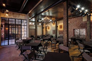 Rest of the World training rooms Function Room Multifunctional space image 0