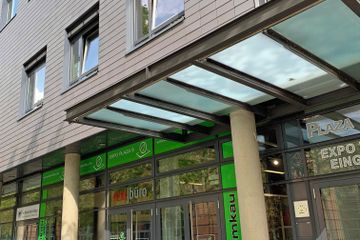 Hannover training rooms Grünfläche Grüner Indoor-Workplace image 6