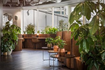 London workshop spaces Cafe Cafe Lounge image 1