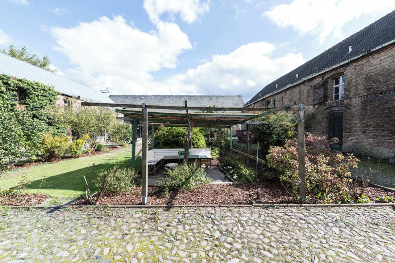 Rest der Welt training rooms Historisches Gebäude Studio image 5