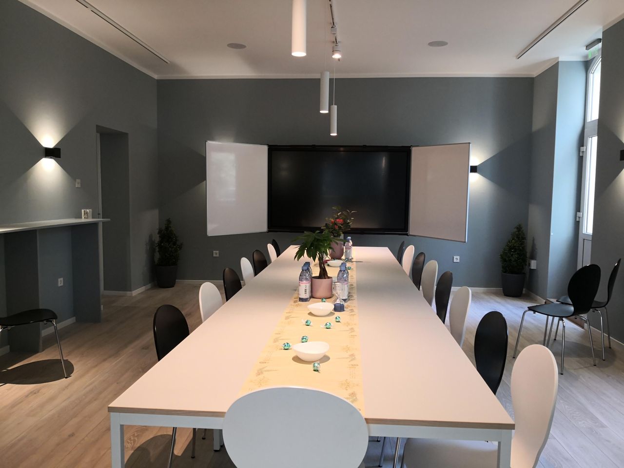 Berlin training rooms Meeting room Conference Room image 13