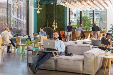 London training rooms Cafe Cafe Lounge image 2