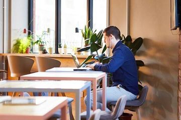 London training rooms Cafe Cafe Lounge image 2