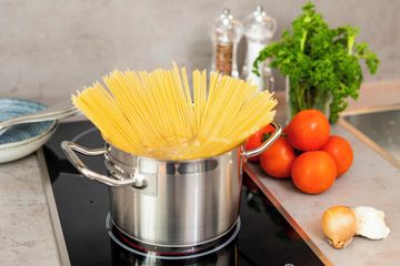 Hamburg corporate event spaces Kochstudio Cook and Meet image 3