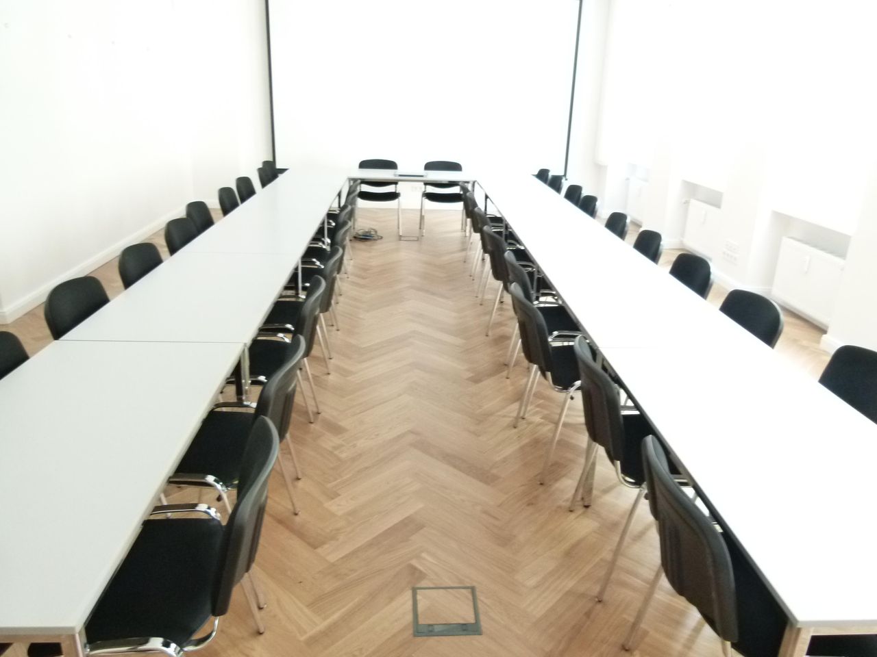 Berlin training rooms Meeting room Conference Room image 14
