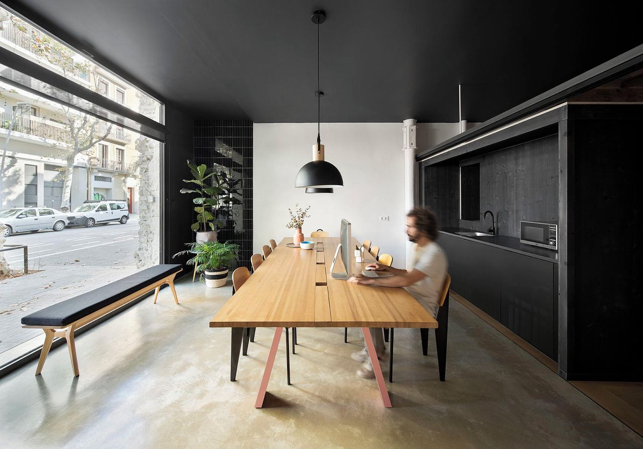 Barcelona training rooms Industriegebäude Garten Raum image 9