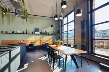 Frankfurt training rooms Meeting room Talk image 2