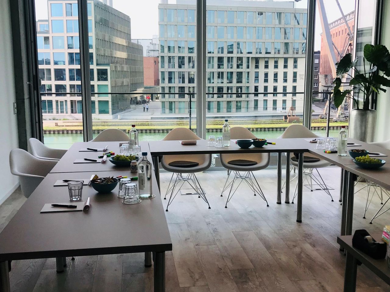 Münster Schulungsräume Meetingraum Pier 2  Magic Island image 4