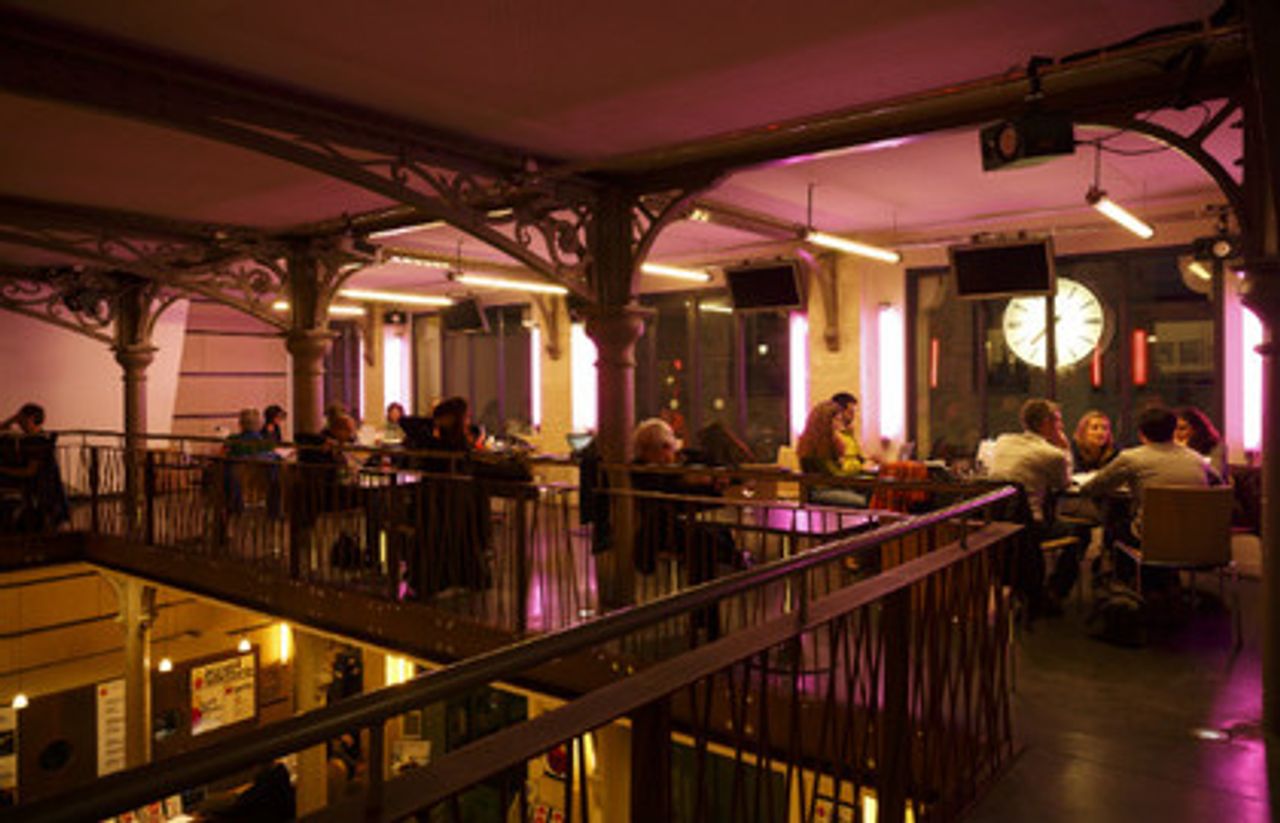 Paris corporate event spaces Party room Mezzanine image 11