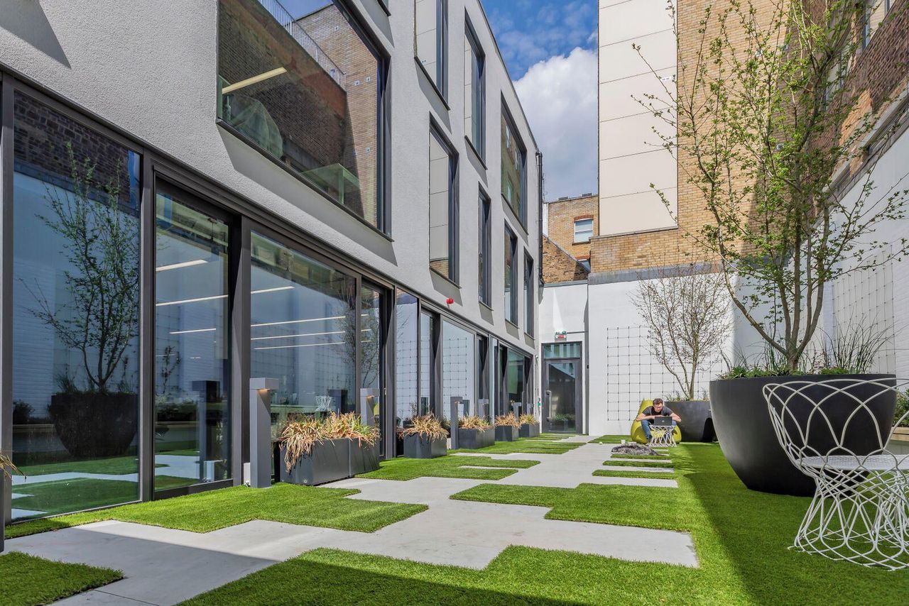 London training rooms Auditorium Spitalfields Conservatory image 5