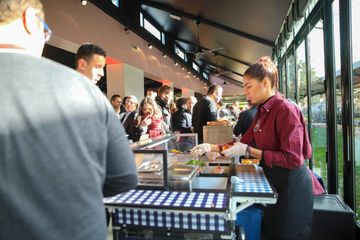 Paris training rooms Banquet hall La Grande Verrière image 27